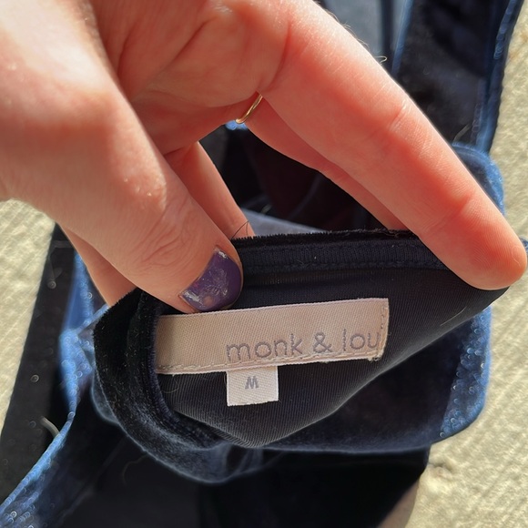 MONK&LOU cute dark blue velvet cropped high neck tank top - Picture 7 of 10